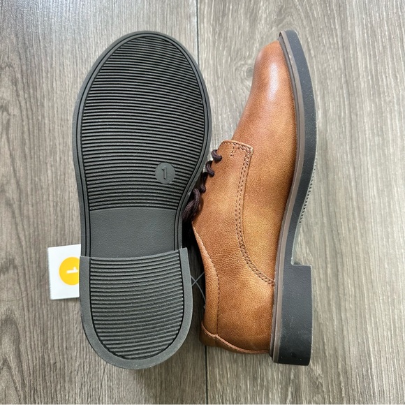 Cat & Jack Brown Kids Dress Shoes - Picture 8 of 8